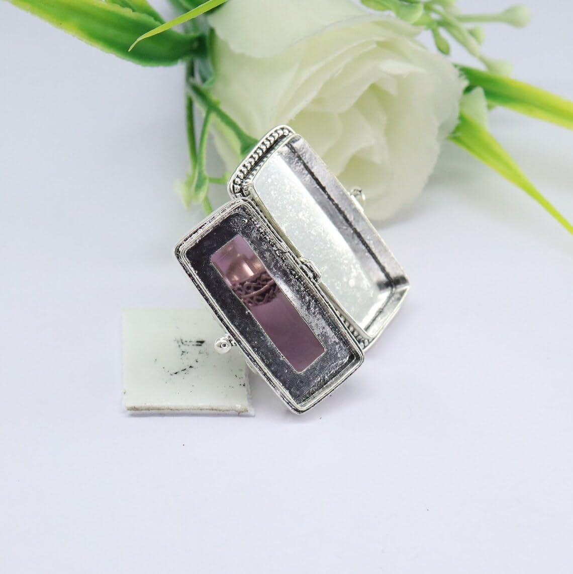 Natural Amethyst Ring, Poison Box Ring, Poisoner Rings, Rectangle Stone, Antique, Vintage Box, Handmade, Secret Pillbox, Faceted Amethyst Jewelry