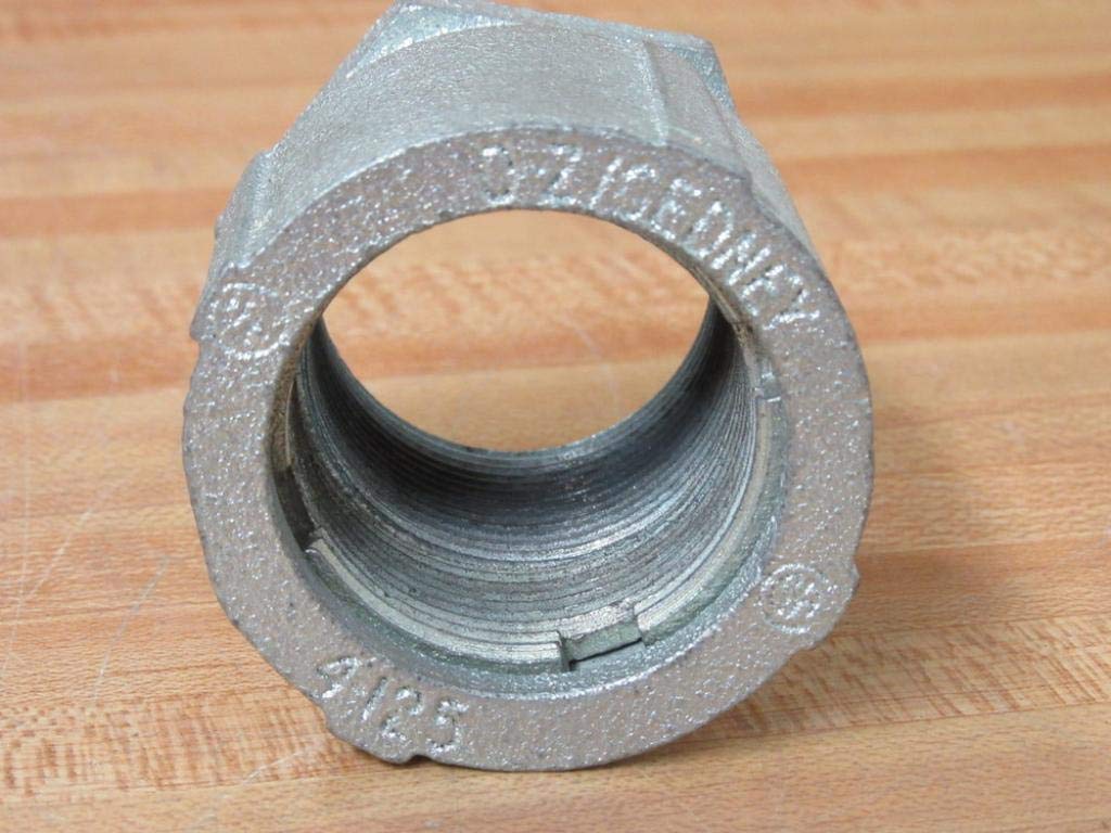 4-125 4125 3-Piece Conduit Coupling Size 1-1/4" (Pack of 4)