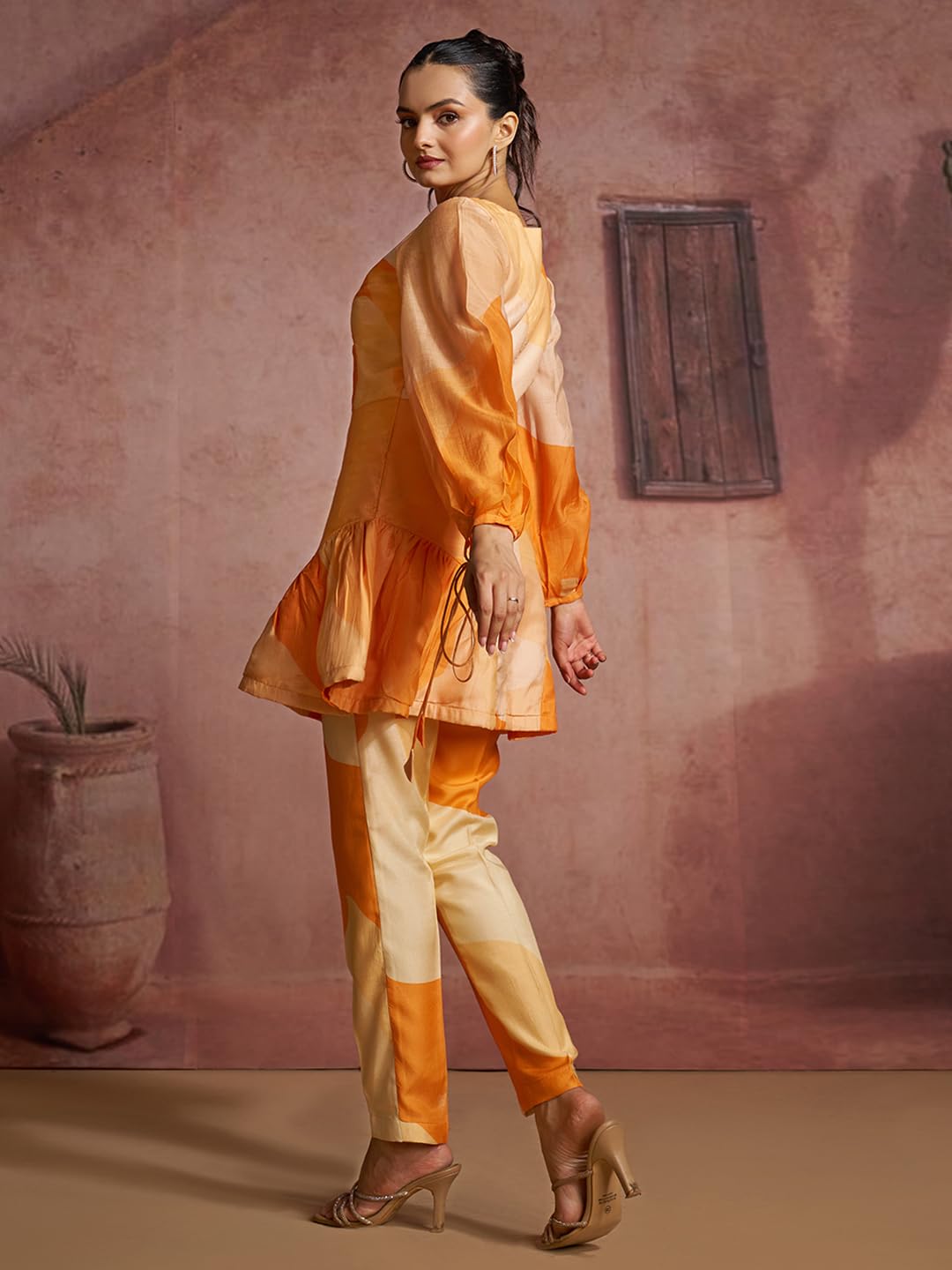 FUSIONIC Bold Abstract Orange Peplum Tunic Set with Balloon Sleeves and Straight Pants 2