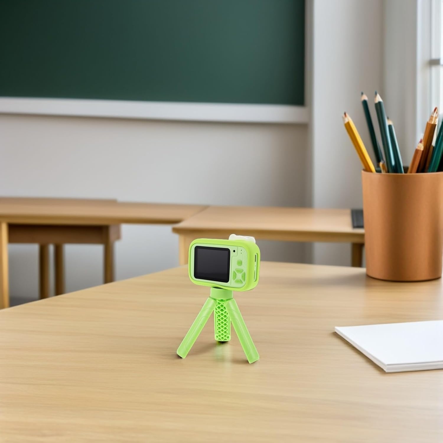 TOYANDONA Digital Camera for Beginners with Dual Front and Rear Lenses, 2.4-inch Screen, 4800w Photo and Video Function, Portable Birthday Gift for Boys, Travel Camera