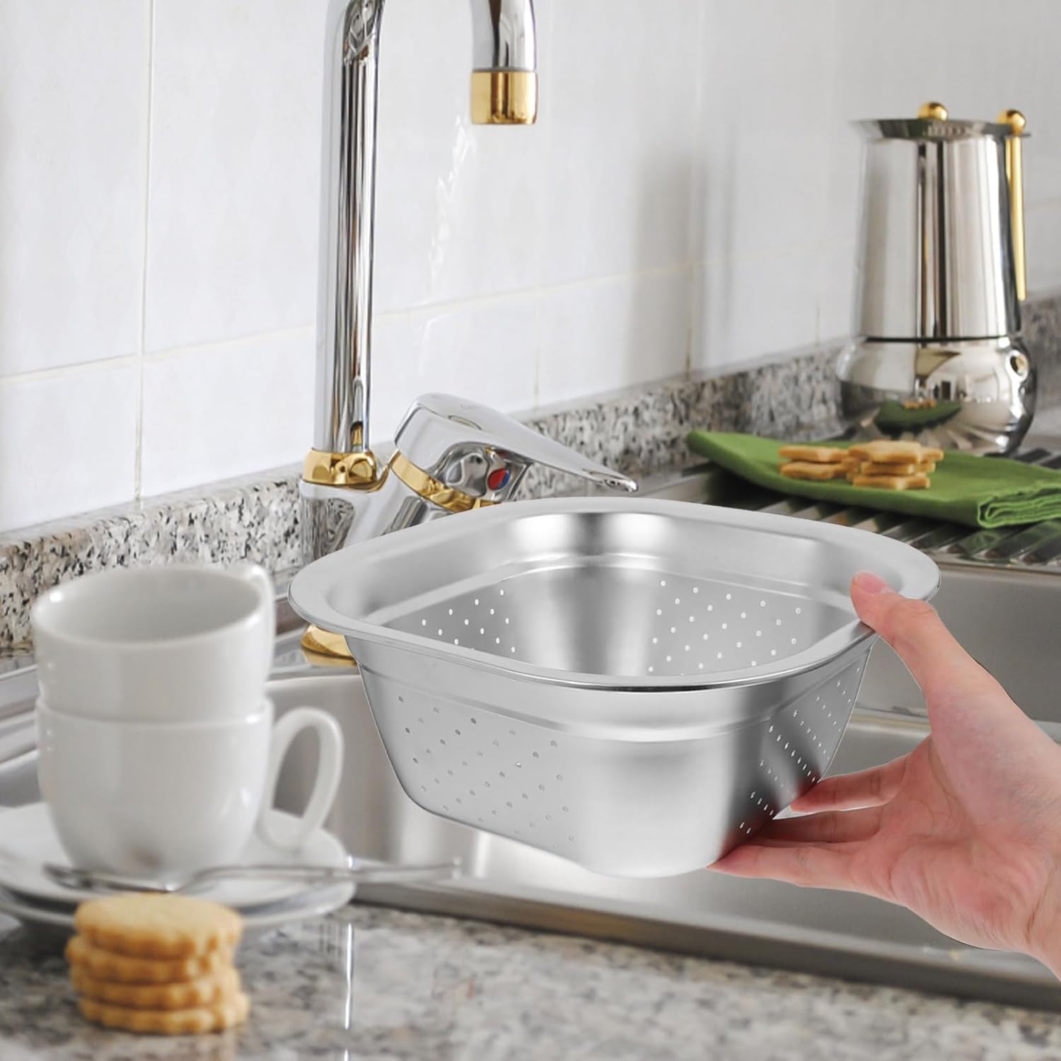Großes Edelstahl-sieb Zum Waschen Von Gemüse, Robustes Küchensieb Mit Hohem Fassungsvermögen, Ideal Zum Kochen Und Zubereiten Von Speisen Silver 23.00X23.00X9.50CM