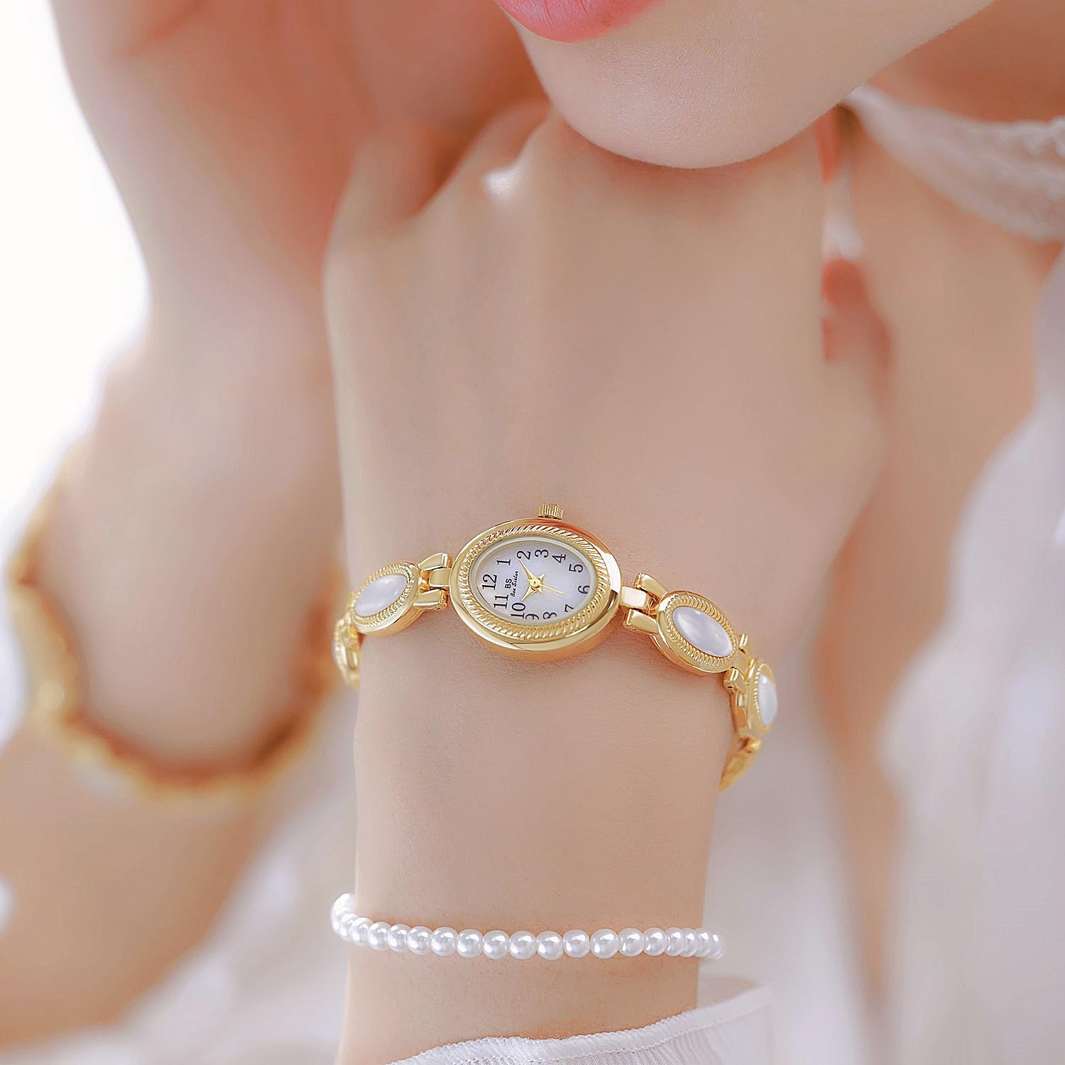 CARLIEN Orologio da polso da donna, elegante, elegante, elegante, elegante, al quarzo, con numeri arabi, color oro e argento
