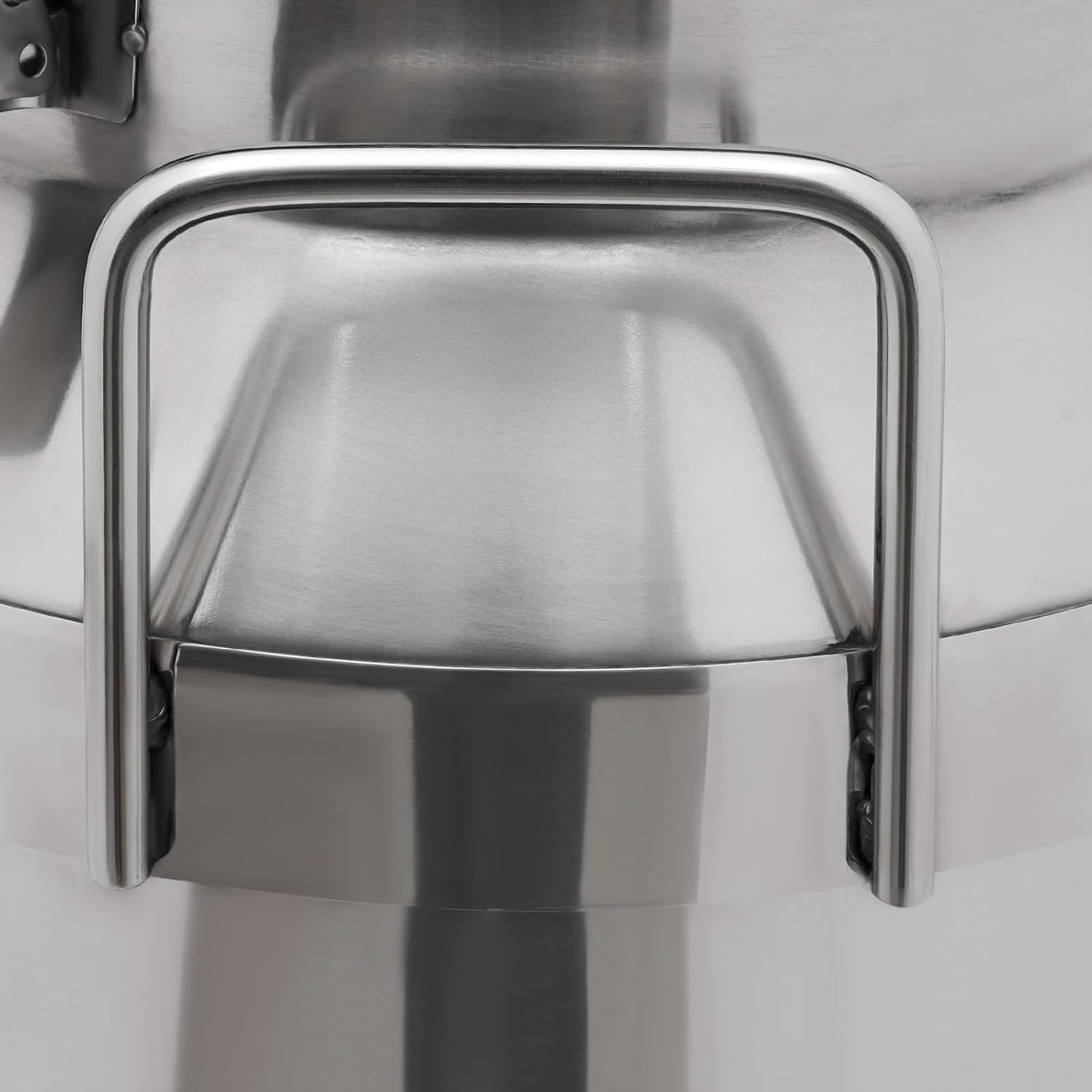 30L Stainless Steel Milk Can Bucket - 7.93 Gal Wine Liquid Storage Container with Faucet & Lid - Sealed Jug for Water, Juice, and Liquids - Durable & Versatile