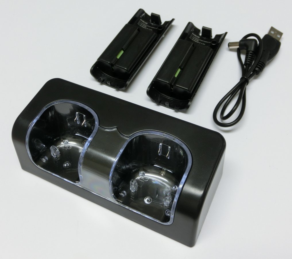 Amazon | Wii ダブルリモコンチャージスタンド(ブラック)（電池パック2