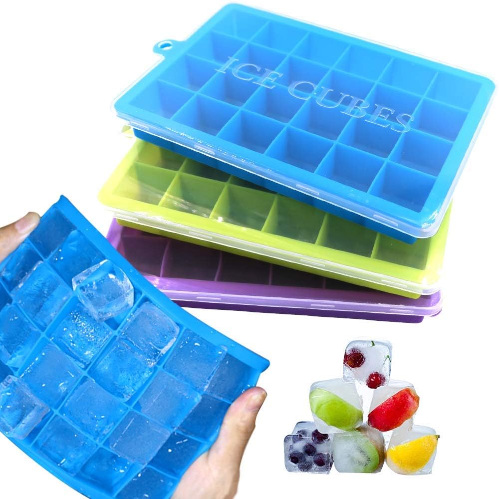 vassoio per cubi con coperchi in silicone