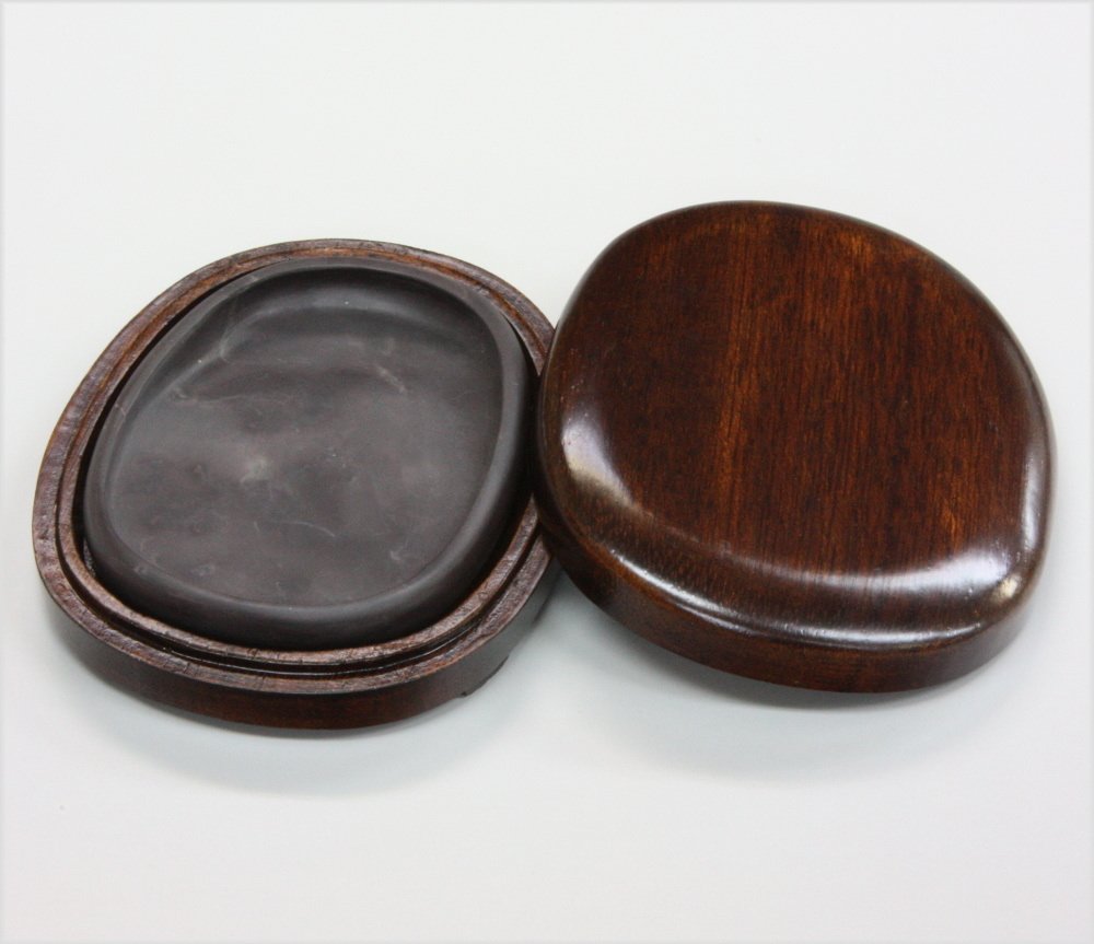 端渓硯 上麻子坑 楕円型 6吋 楽天市場】端渓硯 麻子坑 刻入楕円型 6吋 （153×110×18mm） : 書道用品