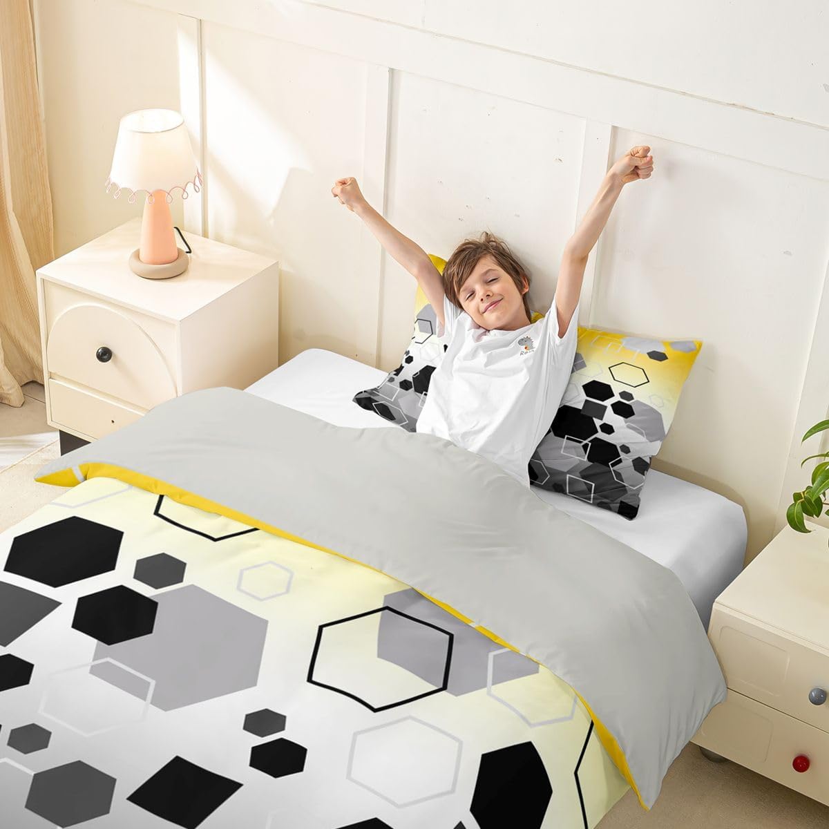 Grey Black Hexagon Kids Comforter Cover Geometric Honeycomb Duvet Cover Toddler Size Yellow Gradient Abstract Bedding Set For Boys Girls Teens Adult Farmhouse Hexagonal Bed Set With 1 Pillow Case