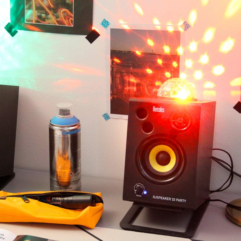Hercules DJSpeaker 32 Party | 15-Watt RMS monitor speakers with tempo-synced light show