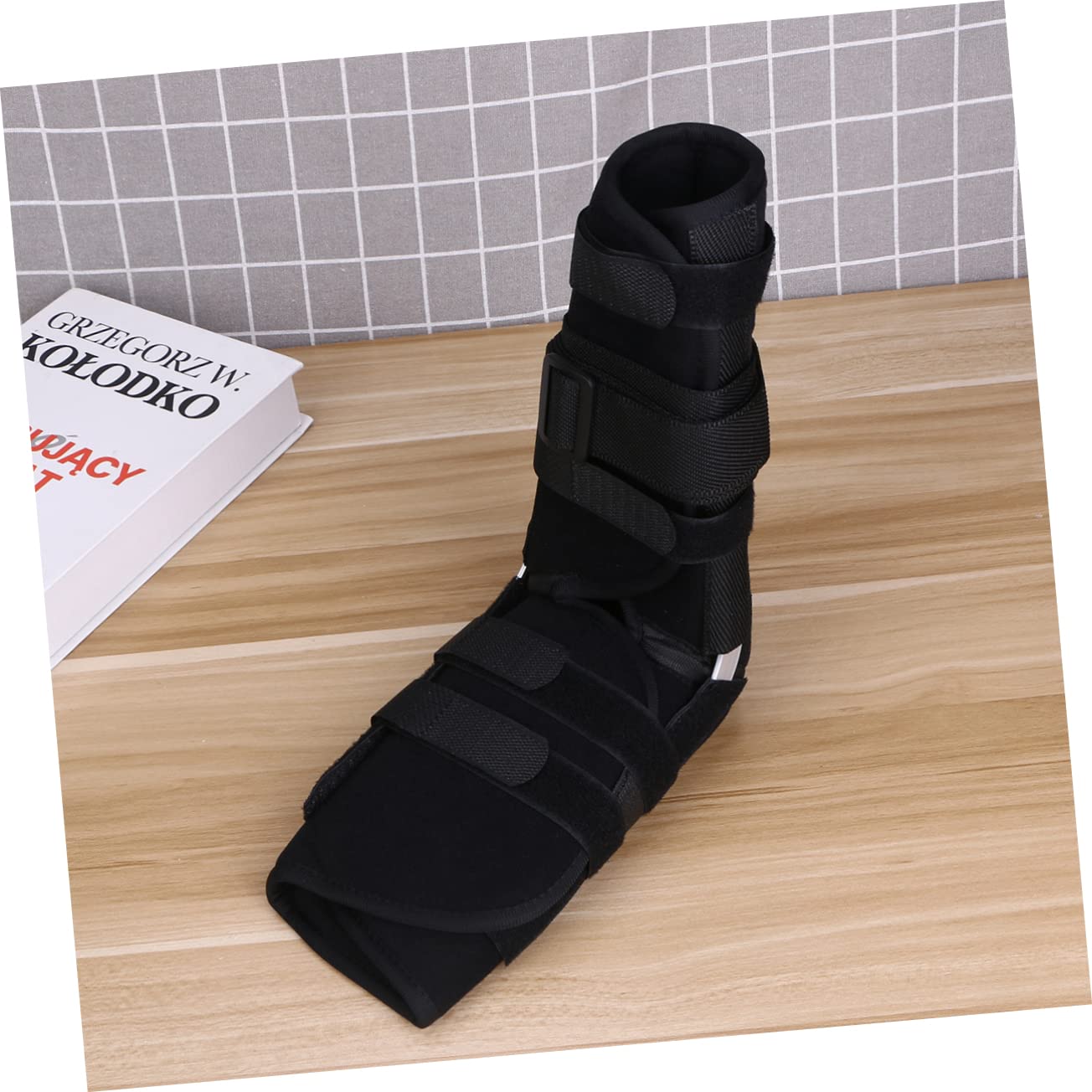 Breathable Adjustable Shoulder Immobilizer Sling for Arm Support S Comfortable Forearm and Elbow Belt for Men and Women Convenient One Handed