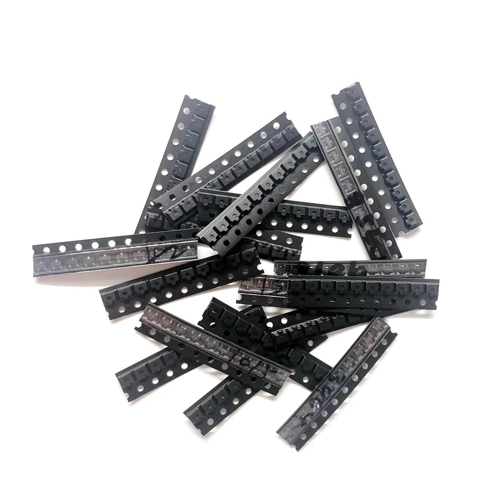 CAALO Kit combiné de transistors (SOT-23) 18 Types * 10 pièces = 180 pièces 2N2222 S9013 S9014 S9015 S9018 S8050 S8550 5551 5401 2N3904 2N3906 C1815