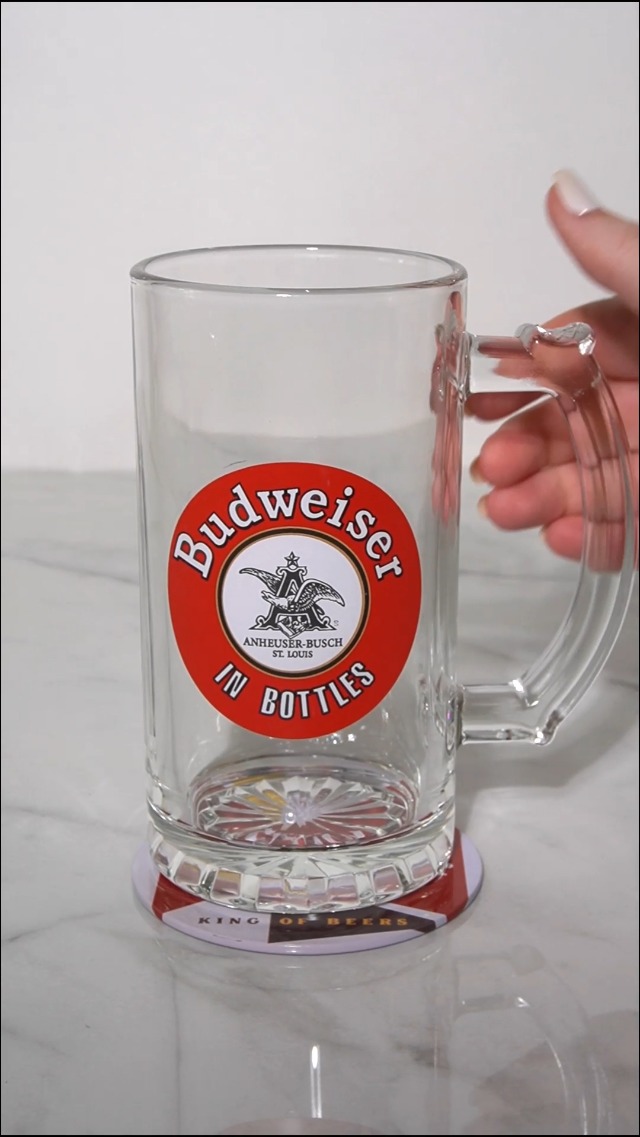 Amazon.com: Budweiser 4 Beer Glass and Coaster Deluxe Gift Set