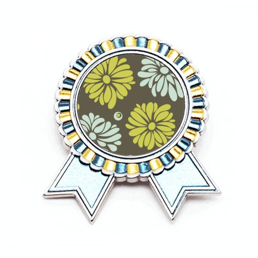 Broche fleur chrysanthème jaune pour accessoiriser un manteau