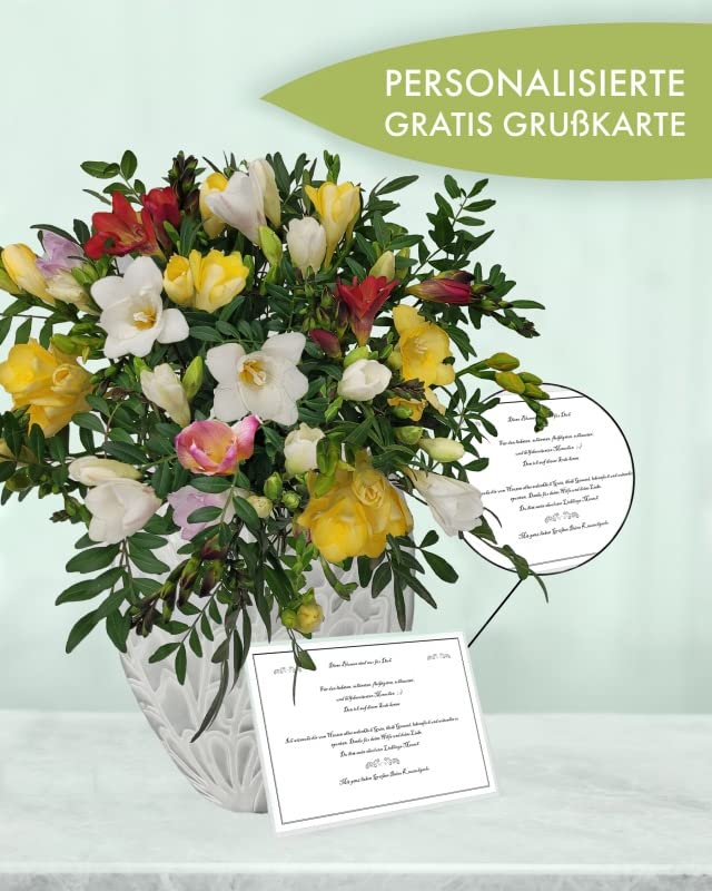 vor Muttertag Freesien zum Geburtstag - bunter Strauß mit echten Blumen und Grußkarte - Frühling -