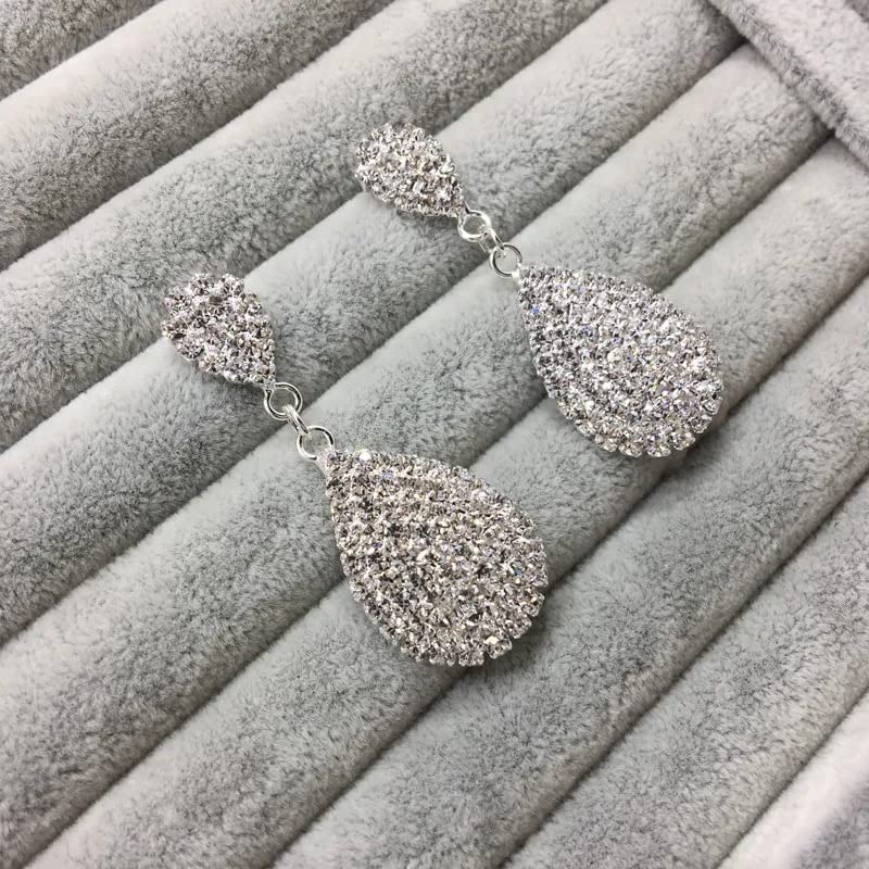 Boucles d'oreilles en verre incrustées d'argent et diamants de simulation haute clarté