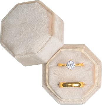 Premium Velvet Ring Box لحفل زفاف اقتران الاقتراح - حامل عرض مزدوج من Octagon Vintage مع غطاء قابل للفصل باللون البيج