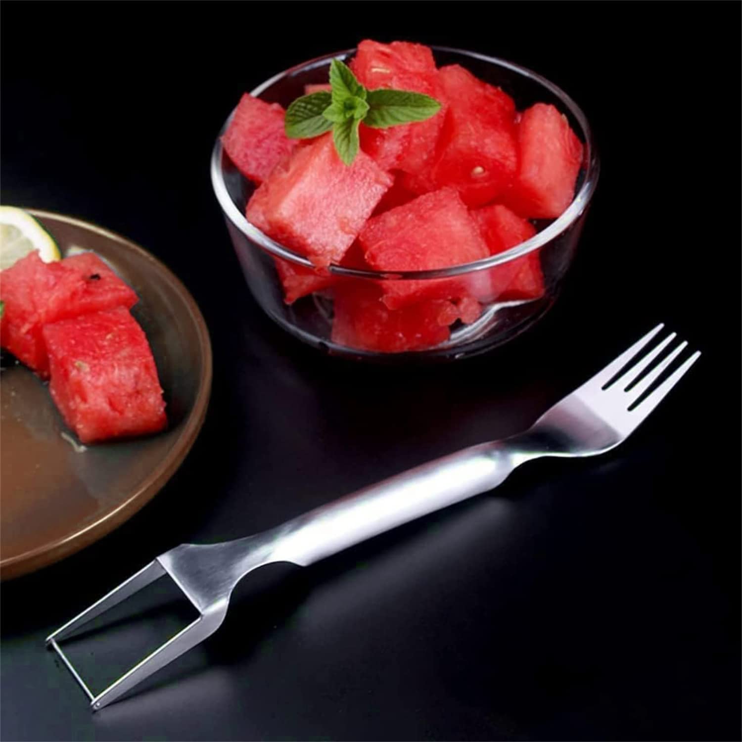 Coupe-fruits 2-en-1 En Acier Inoxydable - Fourchette à Double Tête Et Coupe-cubes - Pour Pastèque, Melon, Fruits Fermes - Lave-vaisselle Safe - 8