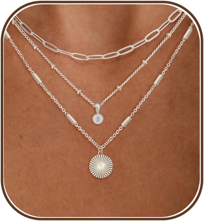 Delicados collares en capas para mujer a la moda