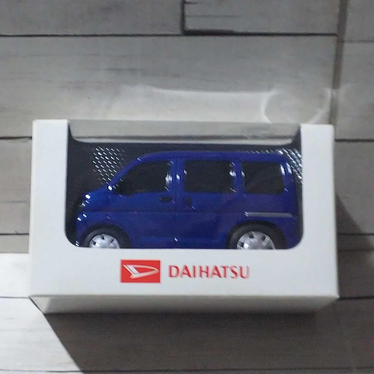 ダイハツ　車　ミニカー　プルバックカー Amazon | ミニカー ダイハツ 2代目ムーヴキャンバス