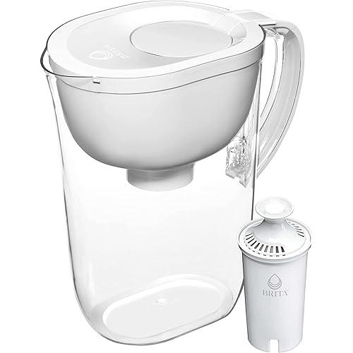 Brita Jarra grande de filtro de agua de 10 tazas con 1 filtro estándar, sin BPA, para uso diario, color blanco (el diseño puede variar)