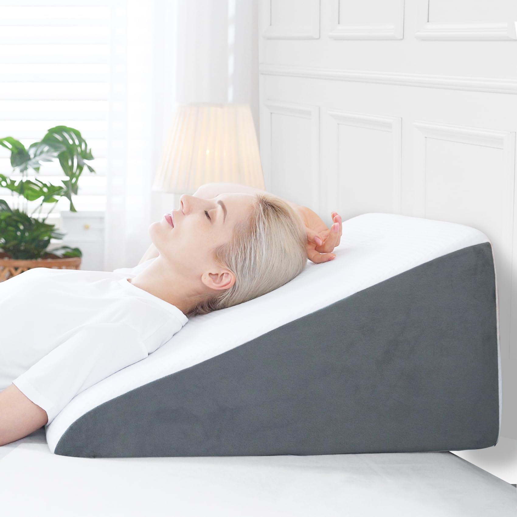 Sasttie Almohada de cuña para apnea del sueño, almohada de espuma viscoelástica de 12 pulgadas para alivio del reflujo ácido, almohada triangular de 30 grados para dormir con funda extraíble, color