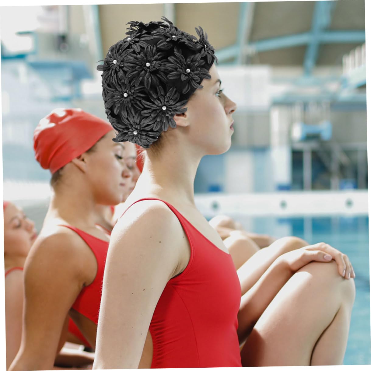 DOITOOL 2 Pezzi Cuffia da Nuoto Donna con Design Floreale a Petali, Alta Elasticità e Vestibilità Aderente in Broccato, per Attività Acquatiche e Spiagge Estive
