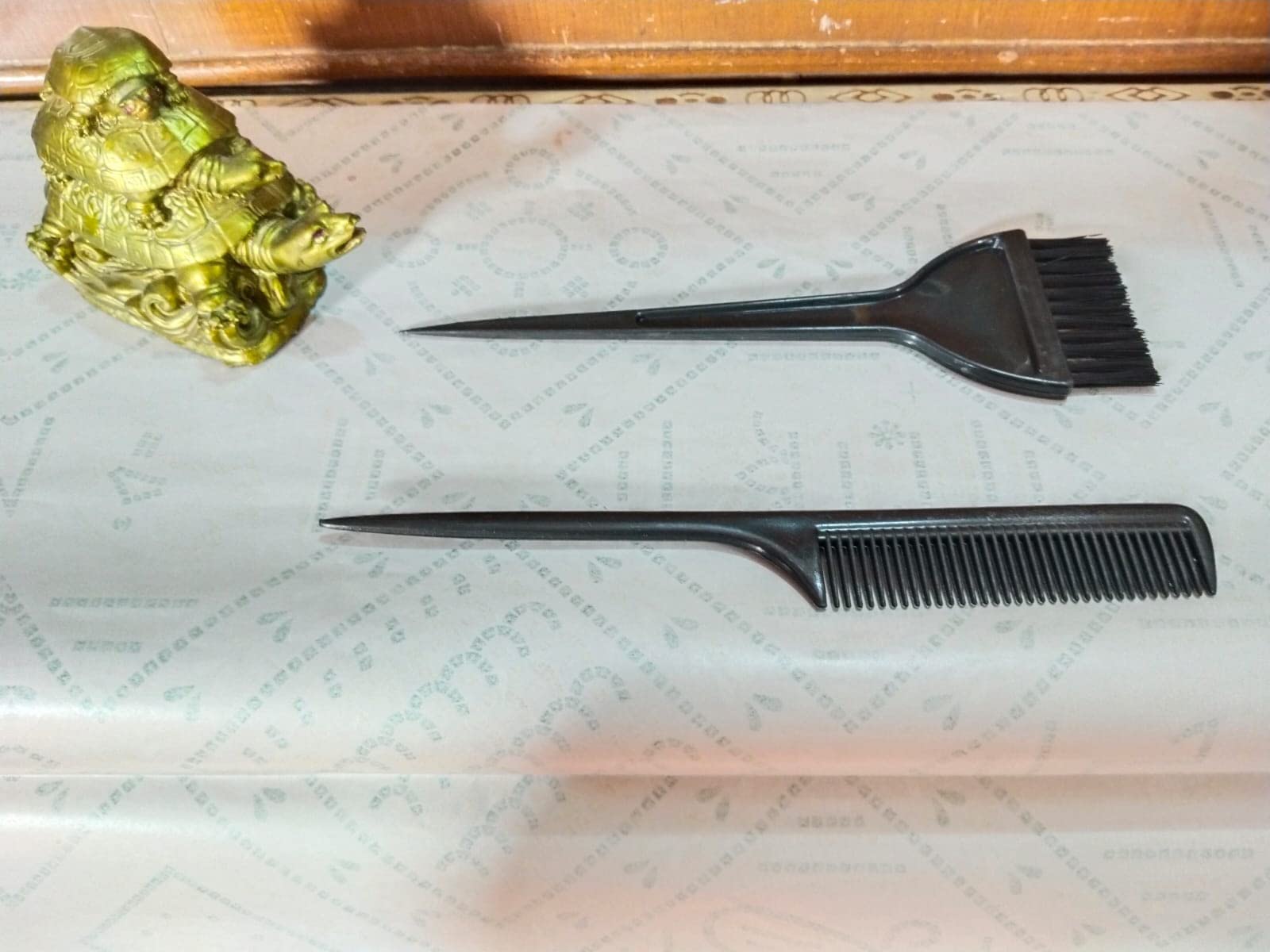 EVOY Plastic Black Color Hair Diy Brush With Comb Z7-image-48