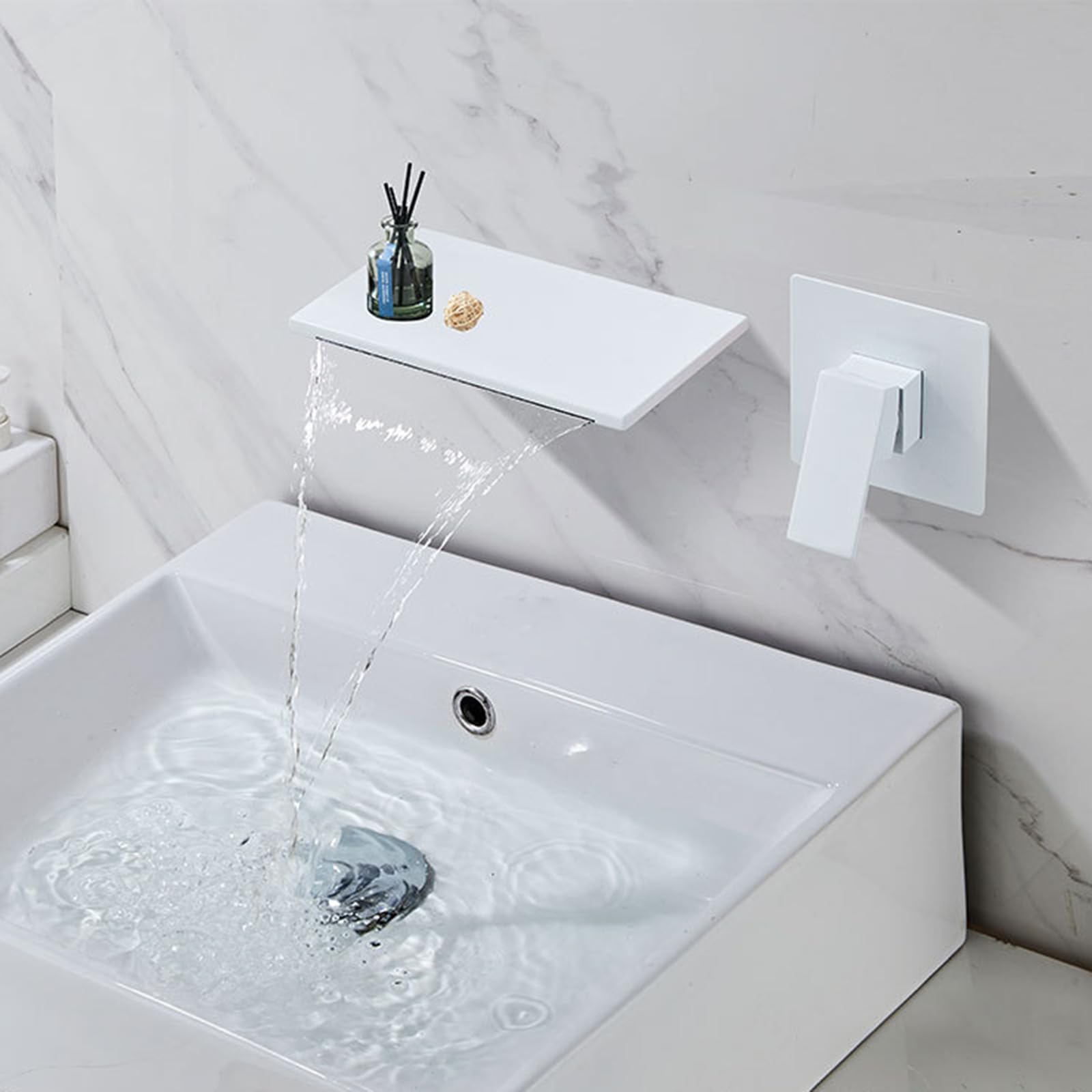 Grifos de baño en cascada montados en la pared Grifos para lavabo de baño Mezcladores Grifos para lavabo monomando para baño Instalación de 2 orificios Agua mezclada fría y caliente Todo cobre,Blanco