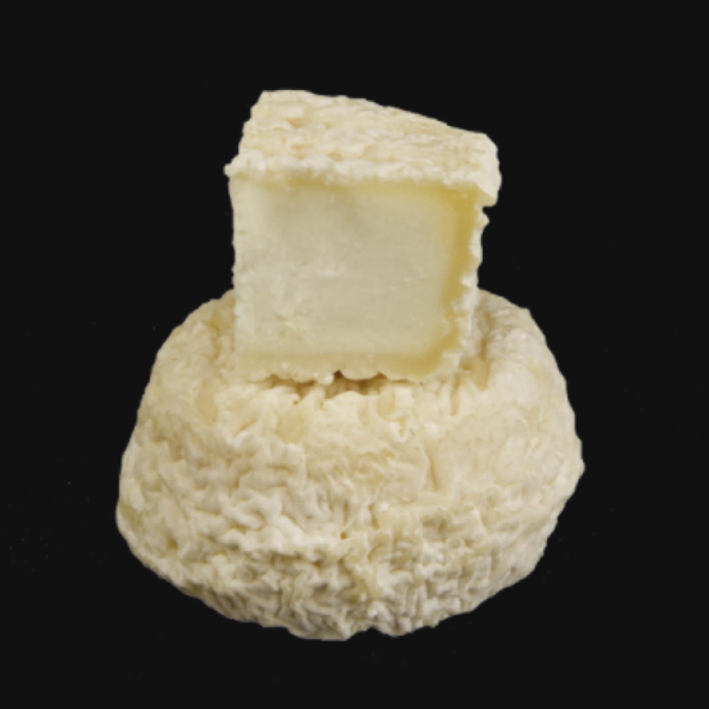 Plateau Signature – Crottin de Chèvre Pas de Loup 60g, Comté AOP Mamie Or 200g, Morbier AOP 250g, Cœur Neufchâtel AOP 200g, Tomme Fourrée aux Truffes Mifroma 120g – 830g – Sélection de Fromages França
