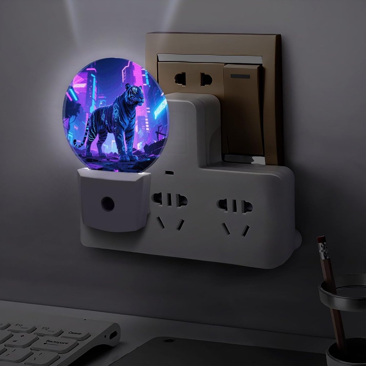 Cyber Tiger Plug-in LED Nightlight Wall Night Light image 5