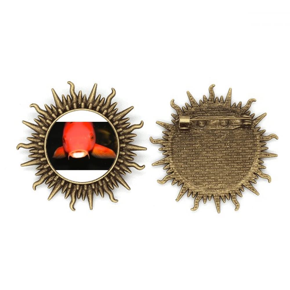 Broche poisson rouge idée cadeau originale en métal émaillé