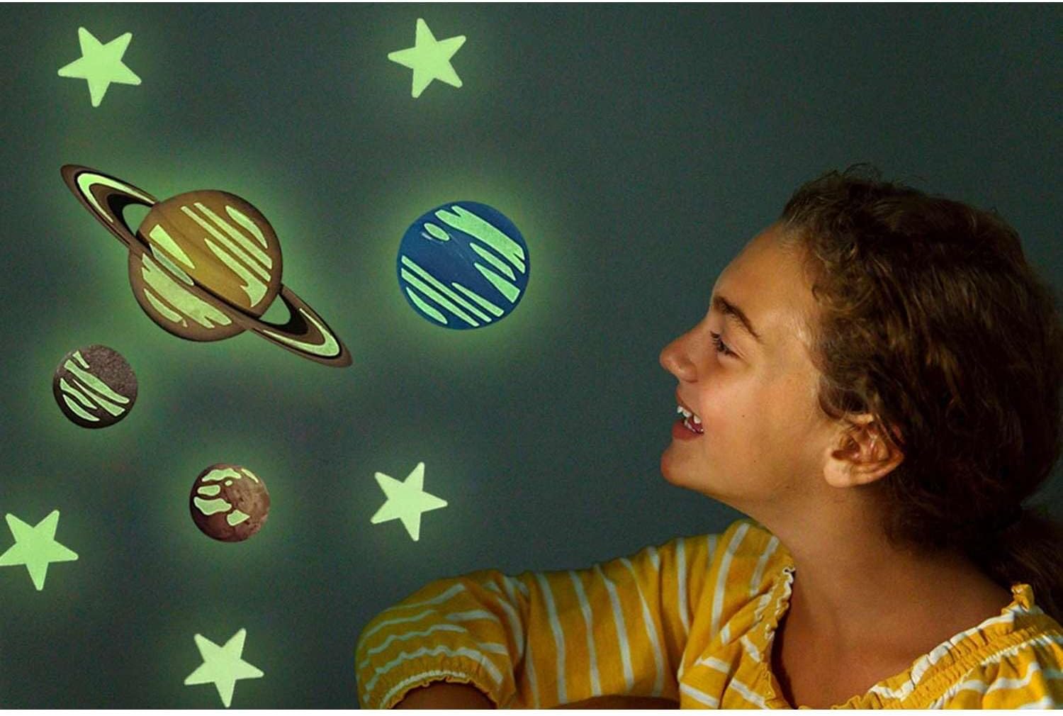 4M Glow Planets & Supernova - 100 Glow-in-The-Dark Wall & Ceiling Decals image 3