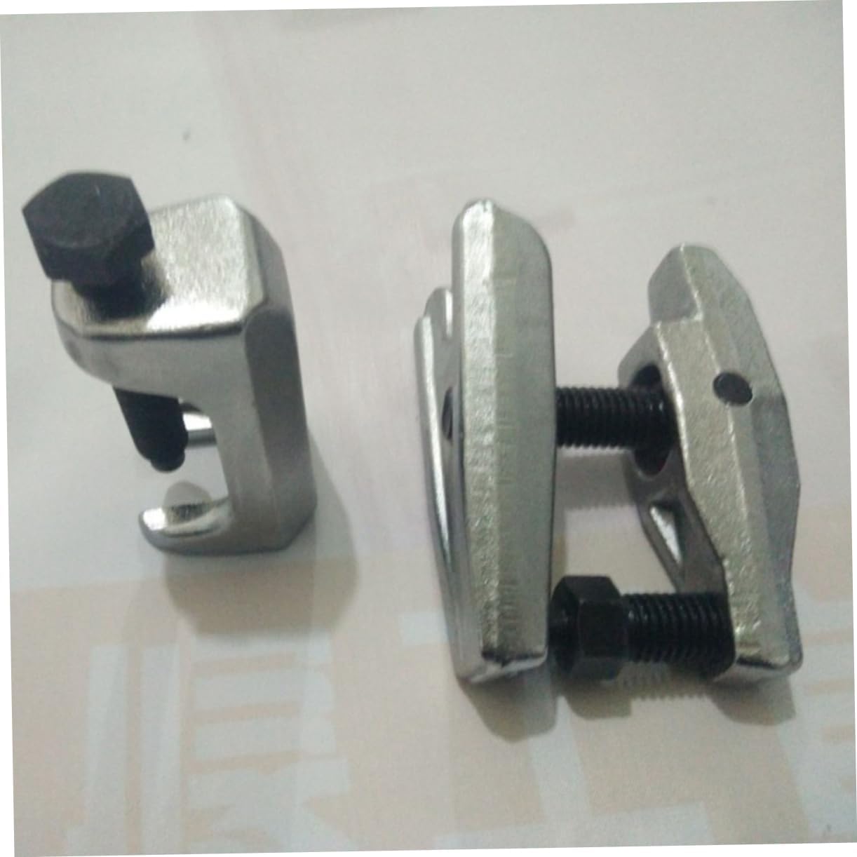 2pcs Car Ball Joint Extractor Kit Ball Head Puller Joint Removal Tool Splitter Rod for Light Trucks