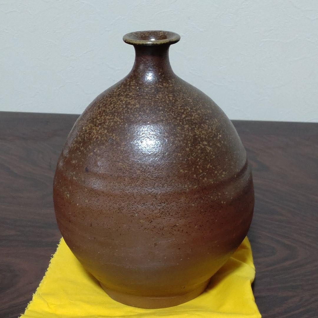 岡山県重要無形文化財 伊勢崎満 備前焼 耳付扁壺花生 共箱 花器 フラワーベース Amazon.co.jp: 備前焼 岡山県重要無形文化財 伊勢崎満 「扁壺花生