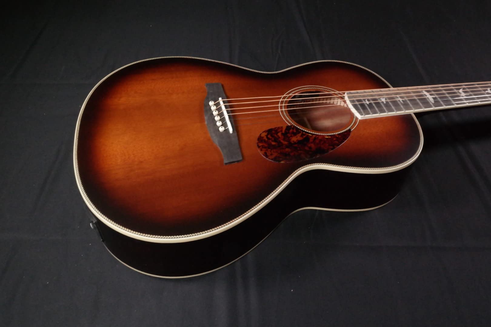 Paul Reed Smith6 String SE P20E Parlor Acoustic Electric, Tobacco Burst with Gig Bag, Right, (106997:TS)