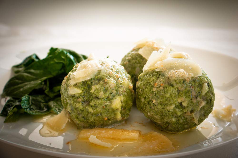 GUSTOS - 3 Packungen Spinatknödel, die leckere und gesunden grünen Knödel von Gustos, jeweils 4 Stück. Mit 27% Spinat, nach traditionellem Rezept hergestellt