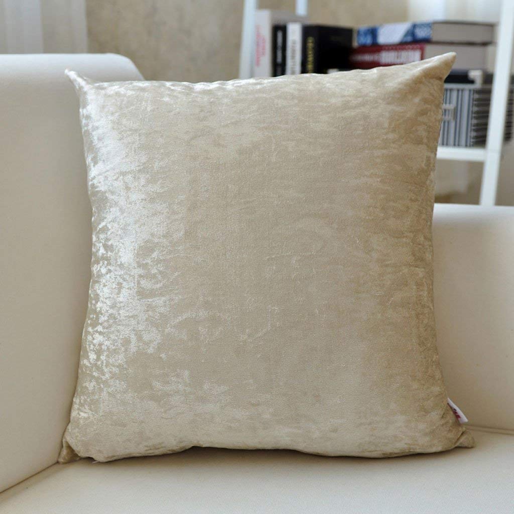 Oreiller européen chic en daim beige Snug pour un intérieur haut de gamme