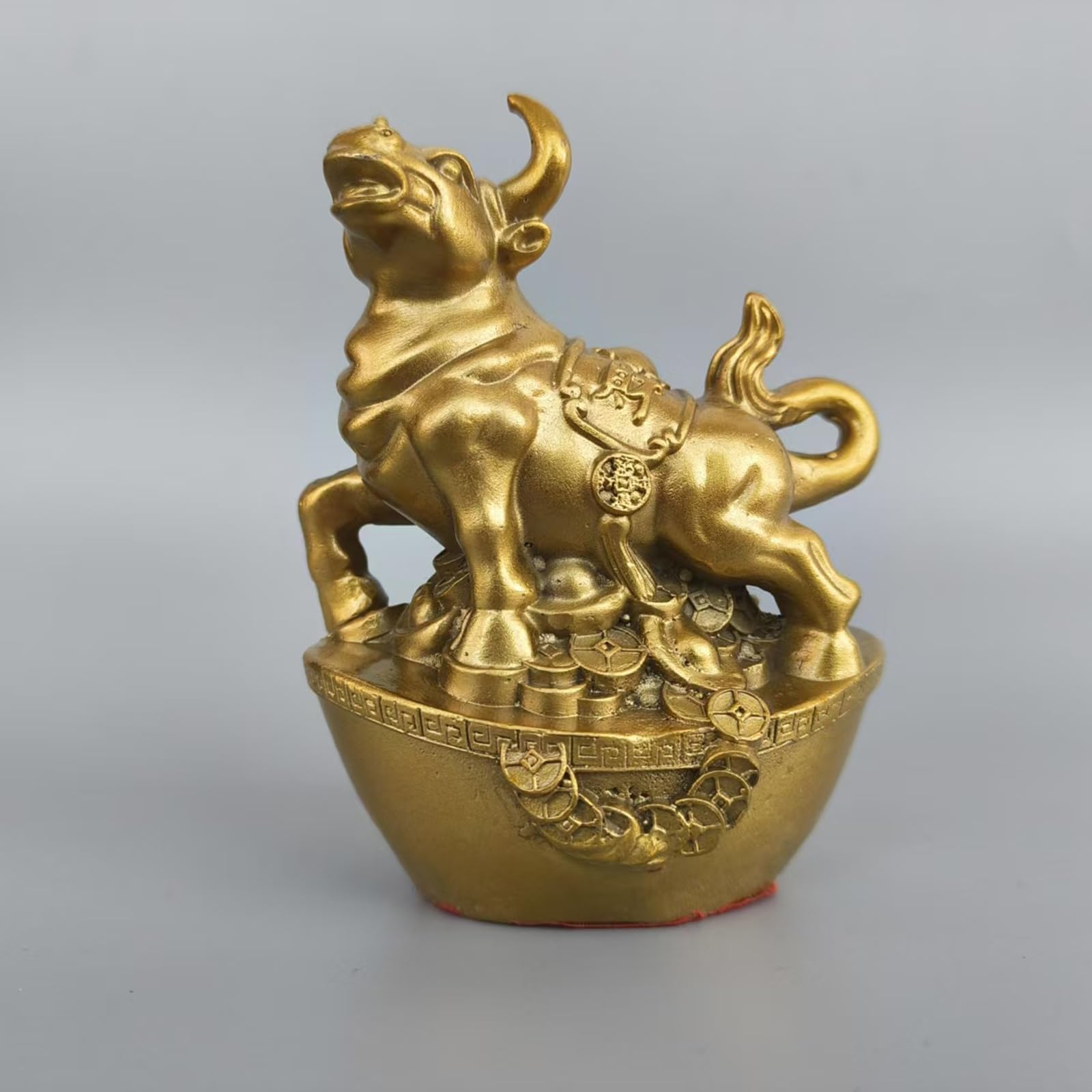 YUZDNM Brass Bull Statue, Feng Shui Cow Statue with Lucky Coins for Wealth and Success, 4.3" H Chinese Zodiac OX Sculpture