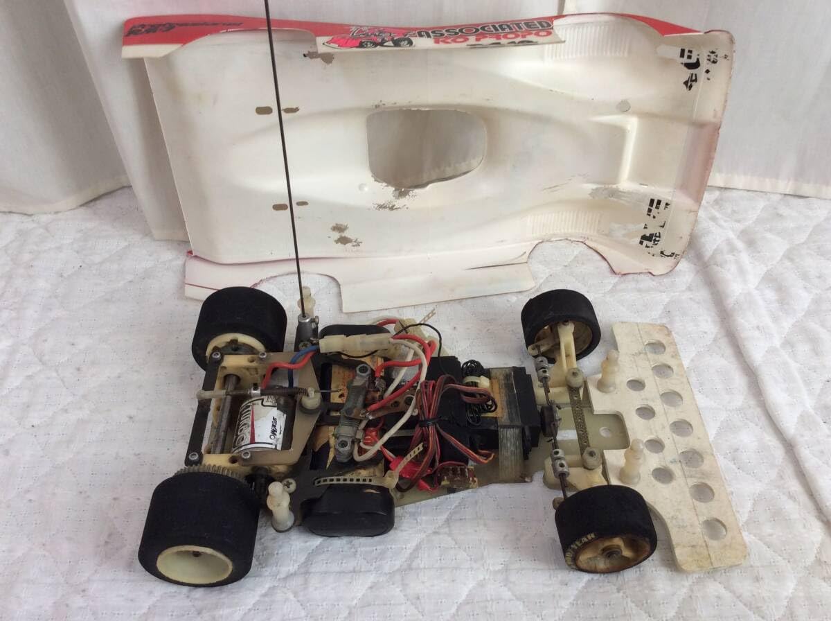 Amazon.co.jp: ラジコンカー ヨコモ 横堀模型 1/12 RACER RC12 当時物