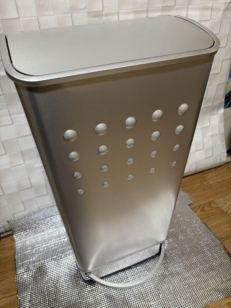 Amazon｜マスト社 ギリシャ製 ダストボックス アルミ製 ゴミ箱