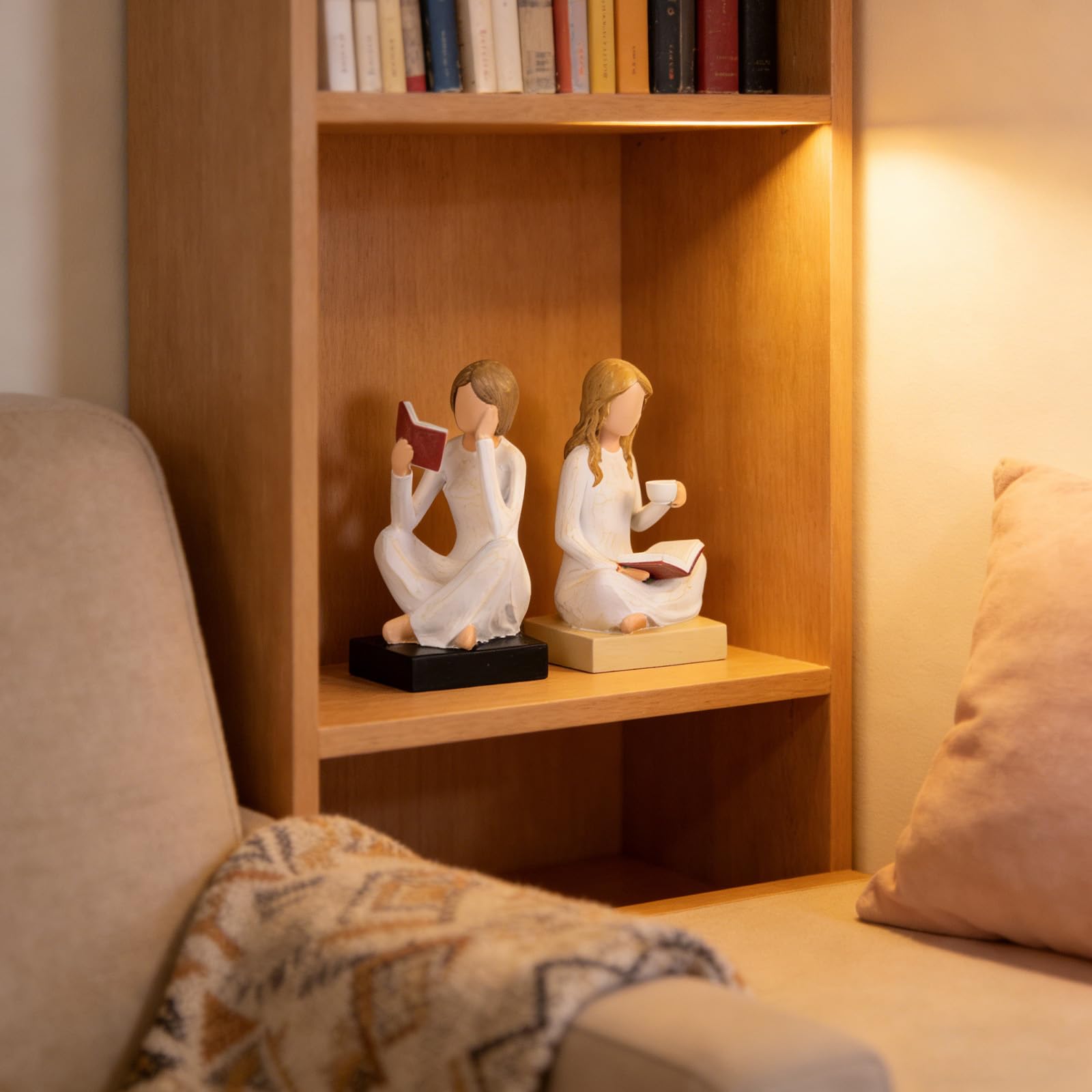 Fermalibri Decorativi Set 2 Pezzi, Fermalibri Ragazza che Legge in Resina, Decorazione per Libreria e Scrivania, Casa Ufficio Biblioteca, Regalo per Amanti dei Libri