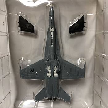 カフェレオ 1/144 　 F-18 1/144 F/A-18F スーパーホーネット VFA-102 カフェレオの通販 by