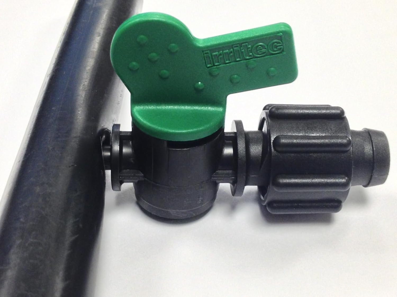 Valved DRIP TAPE IRRIGATION TAKEOFF FITTING TL-A2-TV5B250 1/4 BARB X 5/8 TAPE W/VALVE ADAPTOR (100)