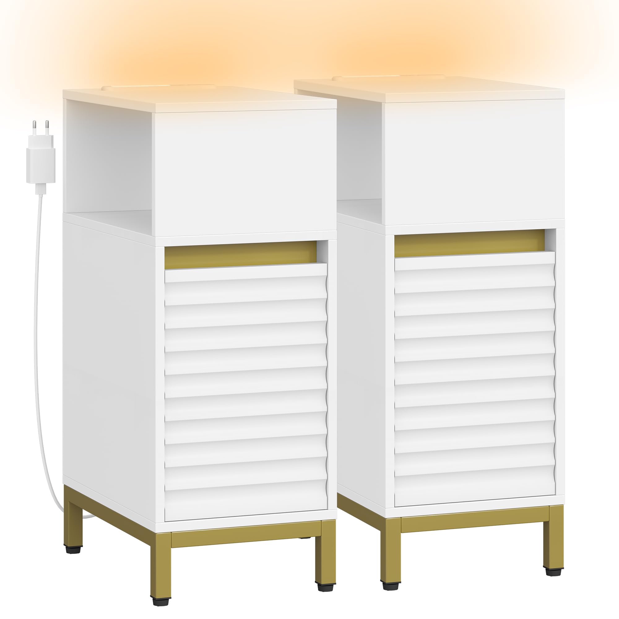 Hzuaneri set da 2 Comodino, tavolino stretto con illuminazione a LED, 1 porta USB-A, 1 porta USB-C, comodino con scomparto laterale aperto, per camera da letto, soggiorno, Bianco-Oro NS00603G