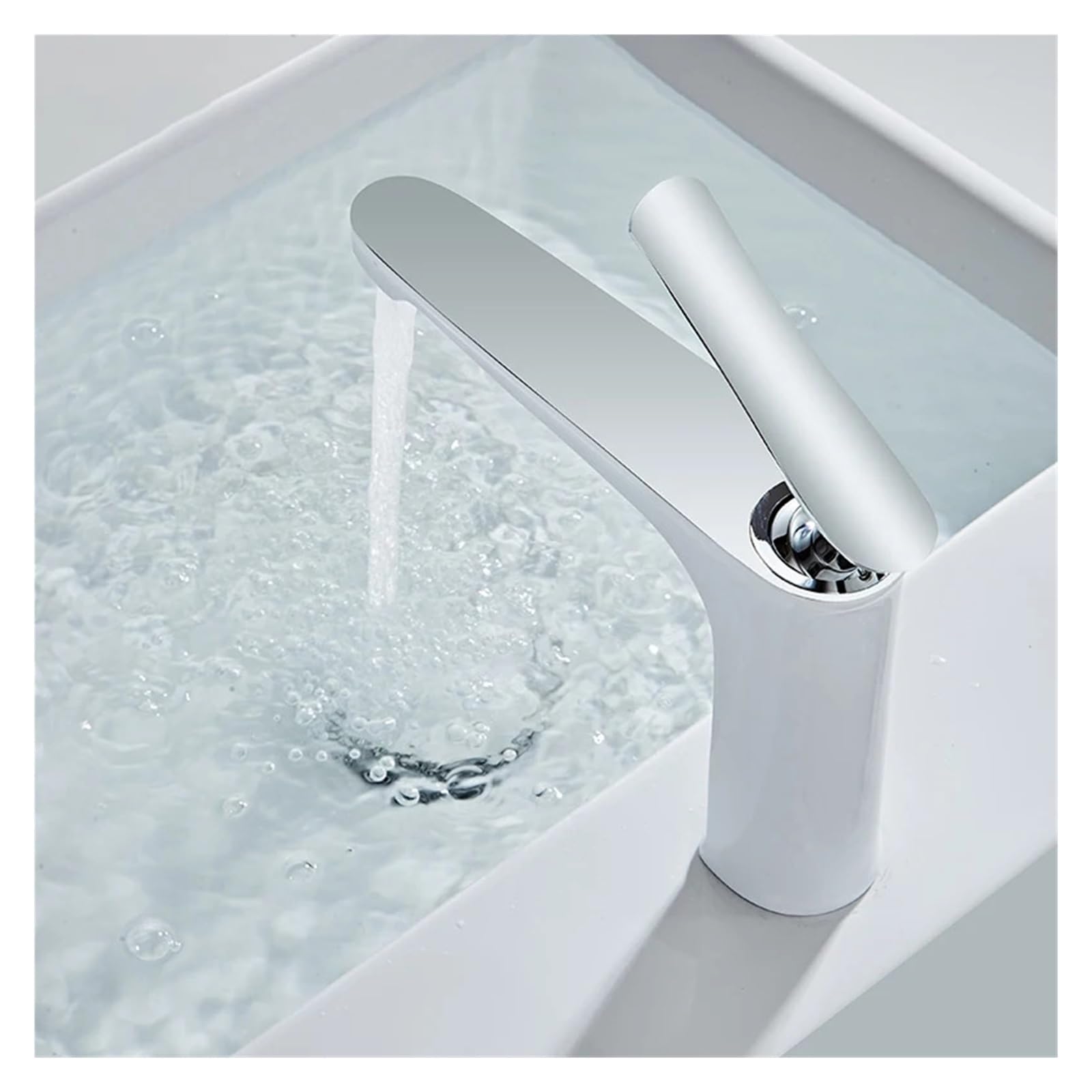 Mitigeur chaud et froid à poignée unique pour salle de bains moderne
