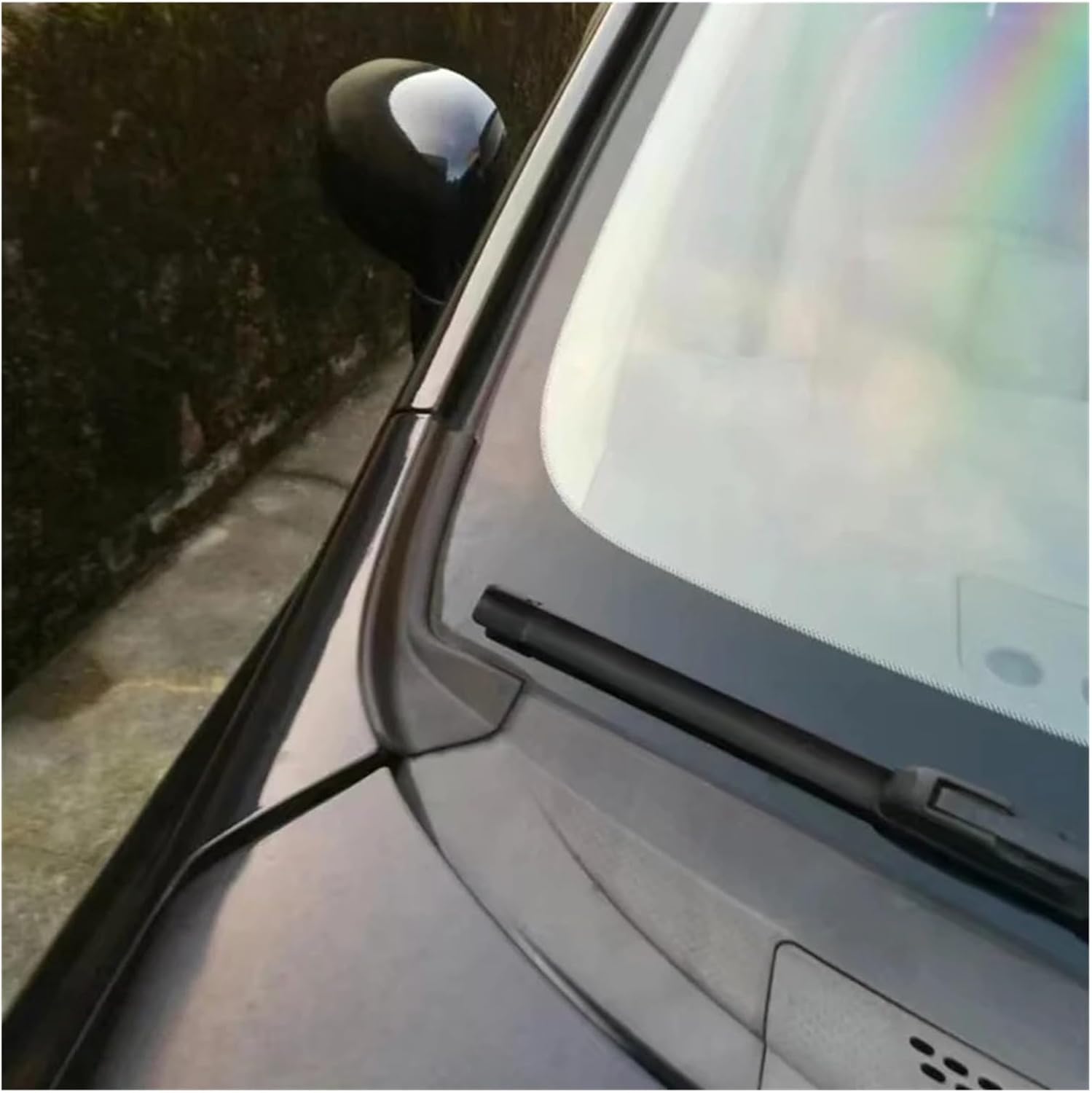 Wiper Side Cowl Cover Trim Panel for Nissan for Tiida Old Model Car Front Windshield Wiper Side Trim Cover Water Deflector Cowl Plate 66895-ED50A 66894-ED500