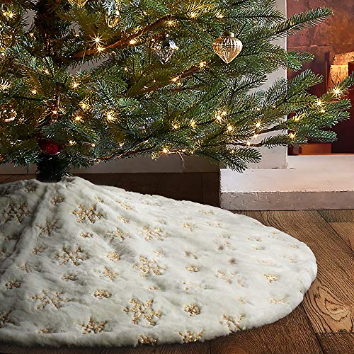 Best Gold And White Tree Skirts For Your Holiday Home