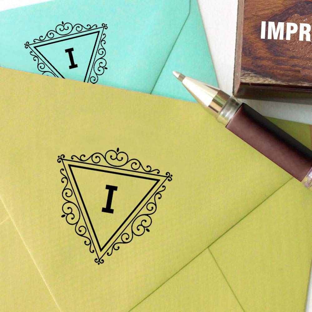 Printtoo Triangle Swirl Border Letter I Inital Uppercase Monogram