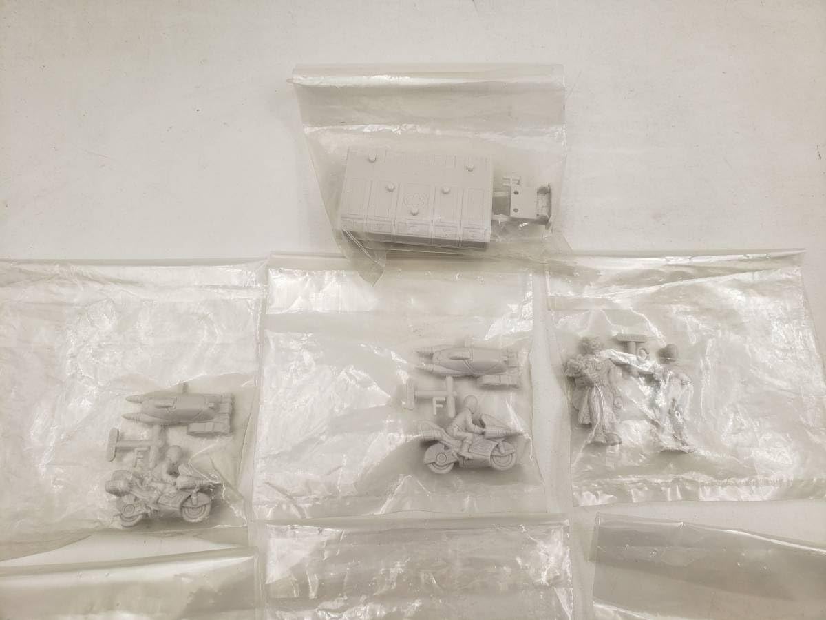 Amazon.co.jp: 当時物 未組立品 救急戦隊ゴーゴーファイブ 森永