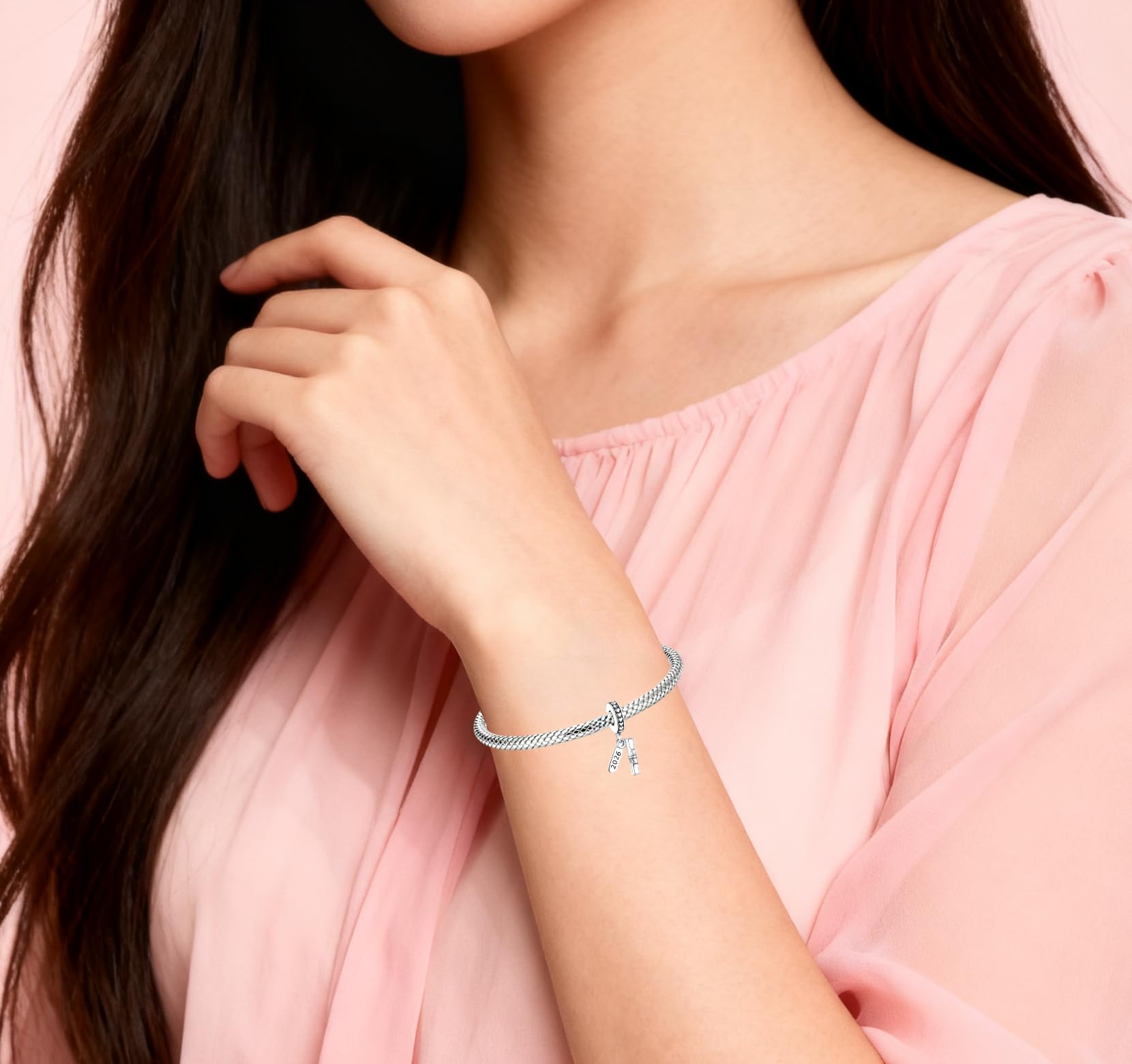 2026 Abschluss Herz Charm Schulabschluss Anhänger für Armband Halsketten Schmuck Geschenk für Damen Frauen