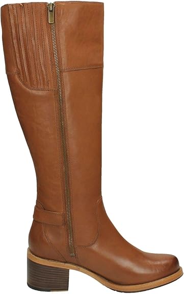 clarkdale sona boot tan